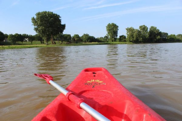 kayak picture