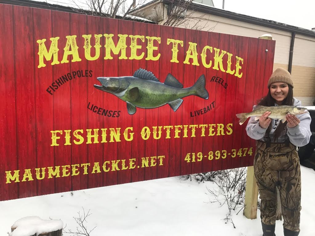 Maumee River Report- March 26 2017–Many Walleye Caught and Multiple Limits-Look at all smiling faces in the pictures!